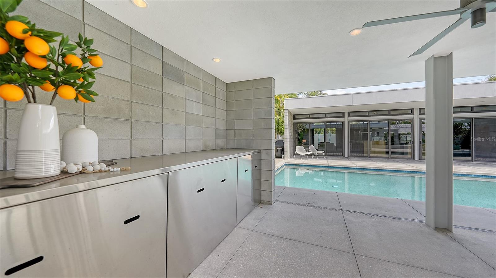 LEWIS COMBS SUB - Residential