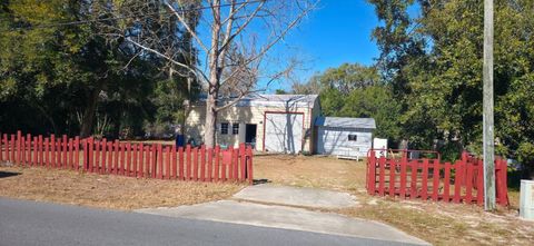 Photo of 10581 E Buck Lane, Floral City, FL 34436 (MLS # TB8471689)