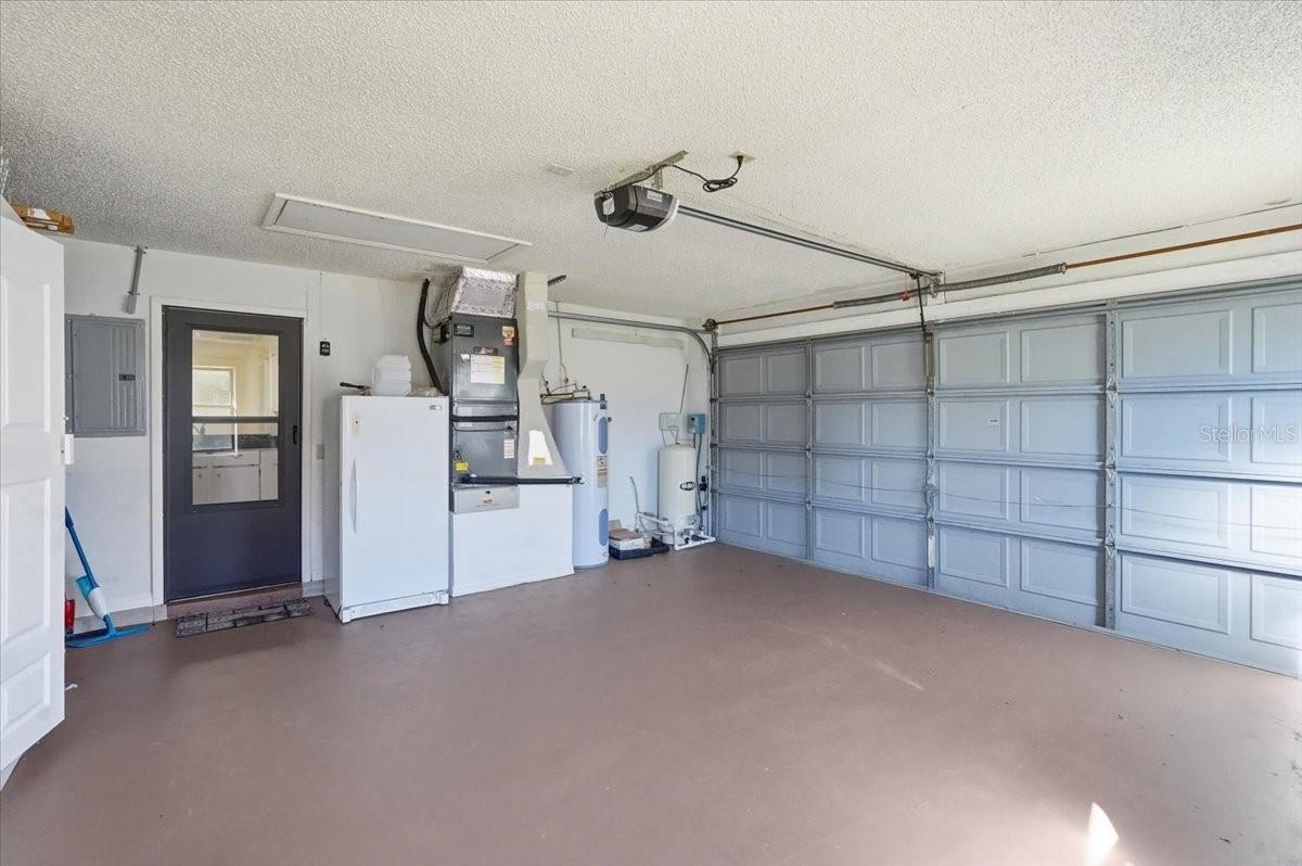 SEVEN LAKES PARK - Residential