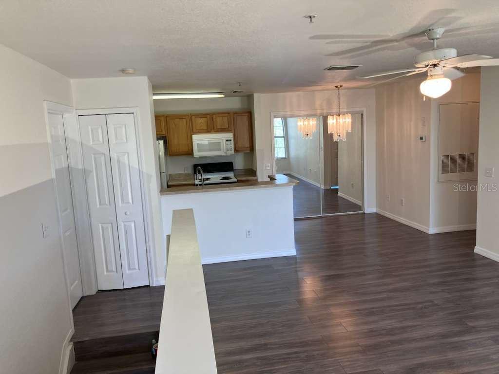 BAY POINTE AT CORTEZ PH 1 - Residential