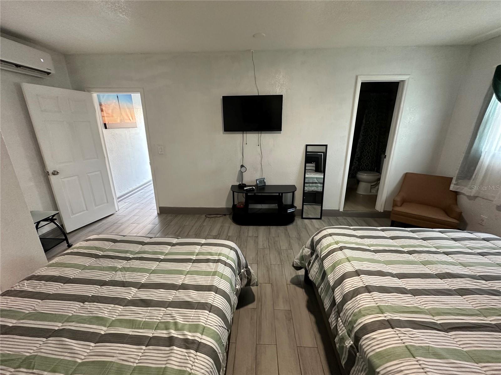 BONNIE BROOK - Residential