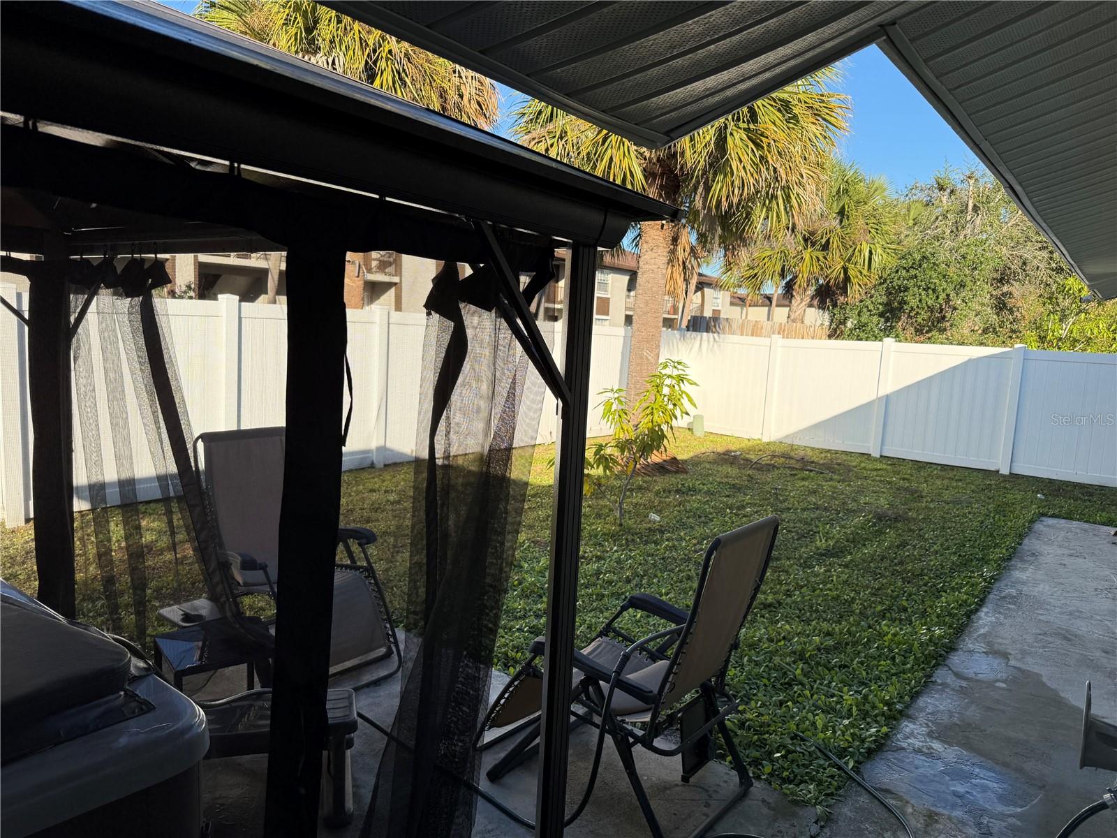 BONNIE BROOK - Residential