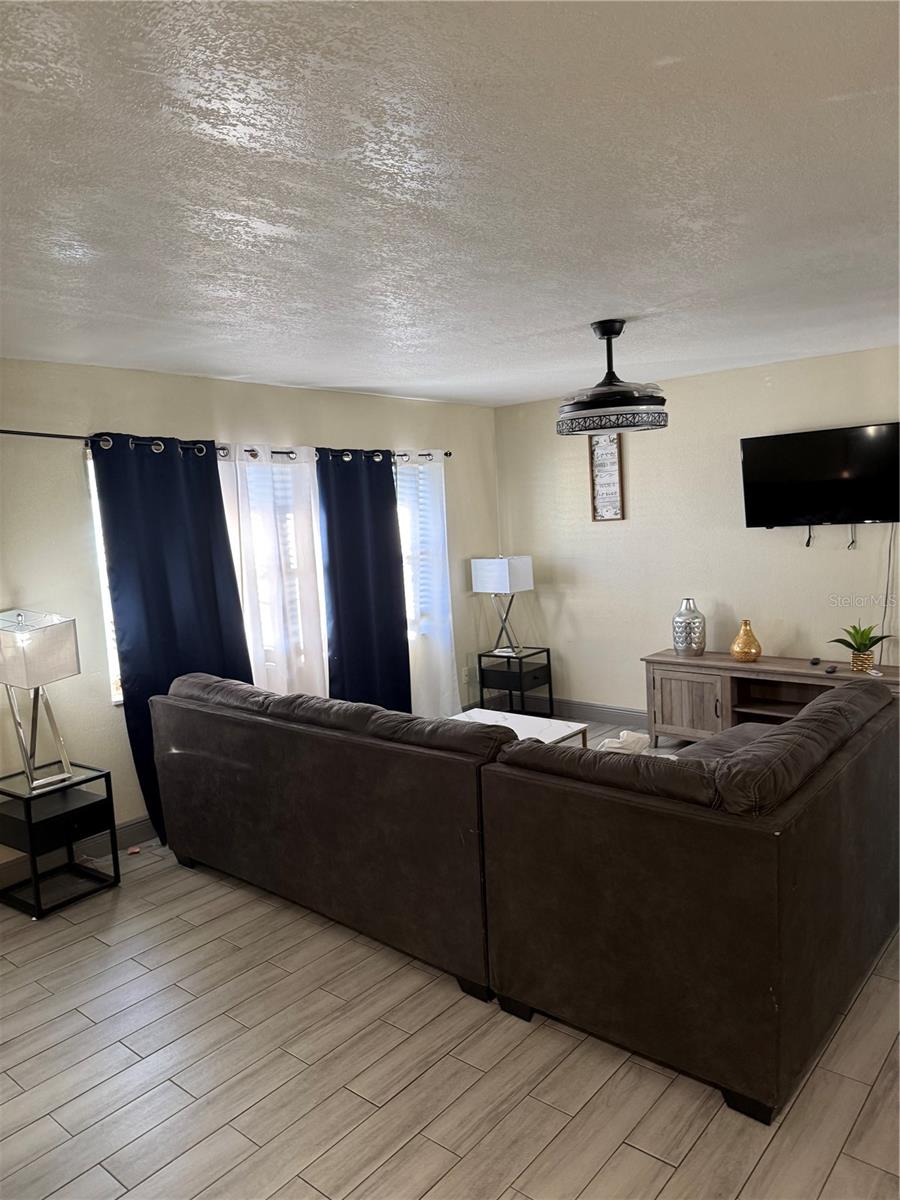 BONNIE BROOK - Residential