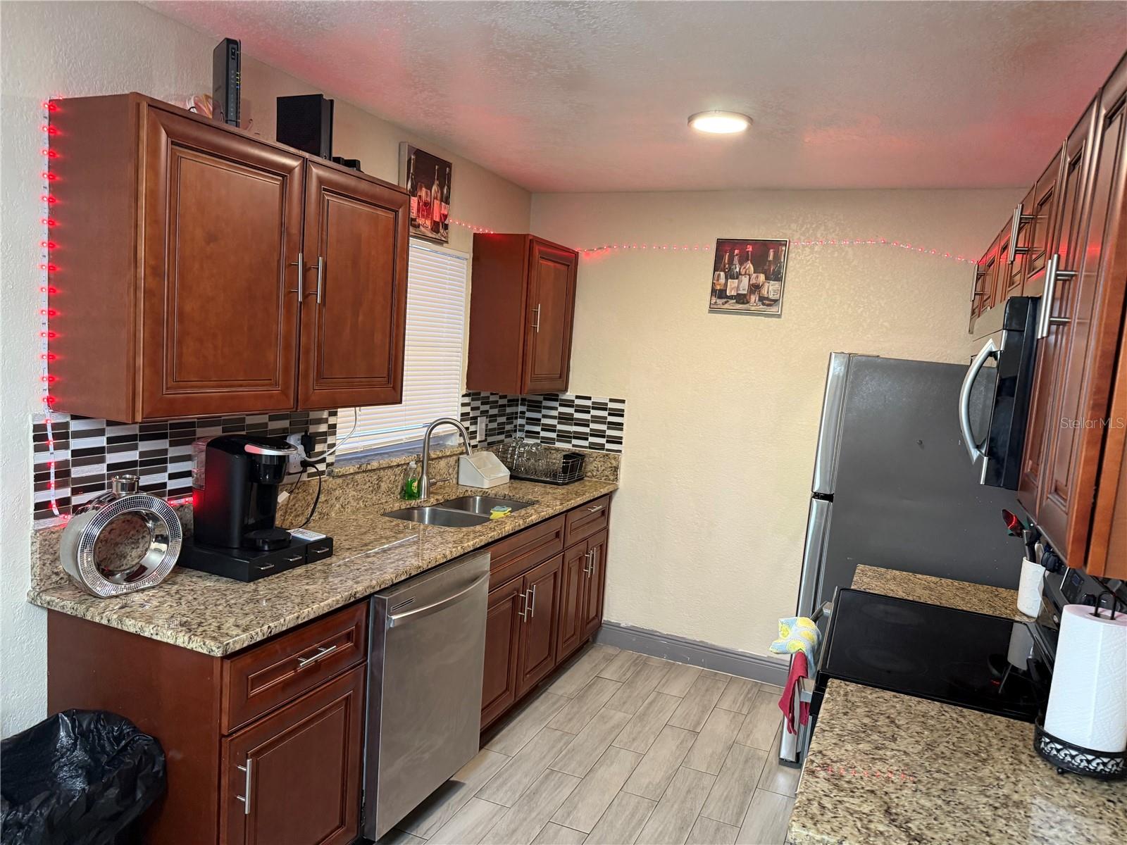 BONNIE BROOK - Residential