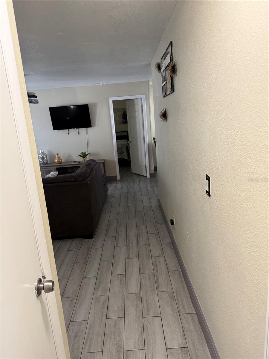 BONNIE BROOK - Residential