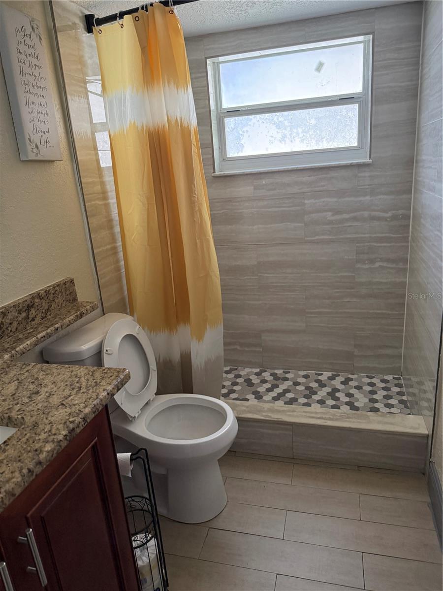 BONNIE BROOK - Residential