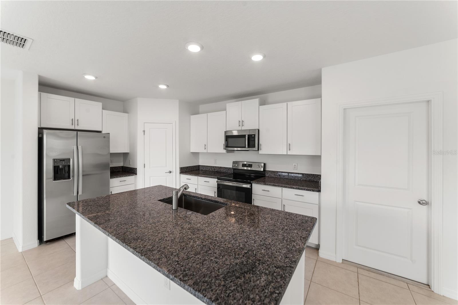 BERRY BAY SUB - Residential