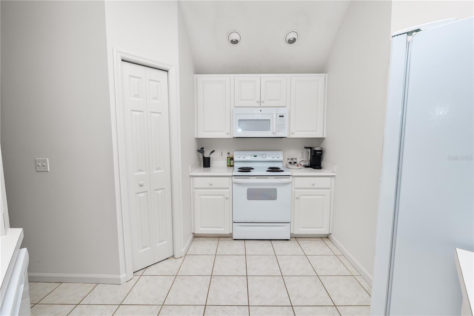 MUIRFIELD VILLAGE AT GRASSLANDS - Residential