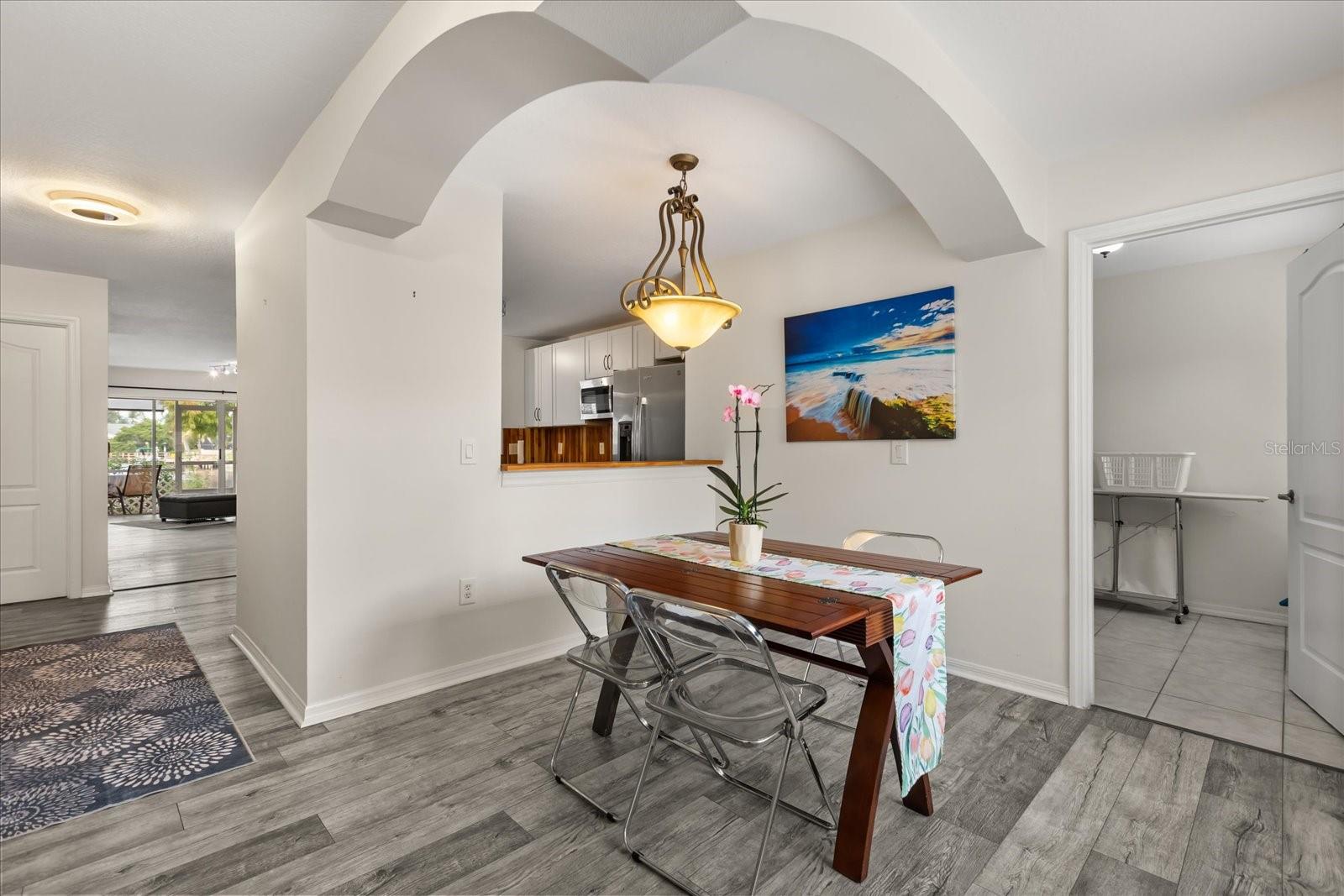 VILLAS EMERALD LAKE CONDO PH 4 - Residential