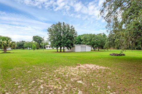 A home in BELLEVIEW