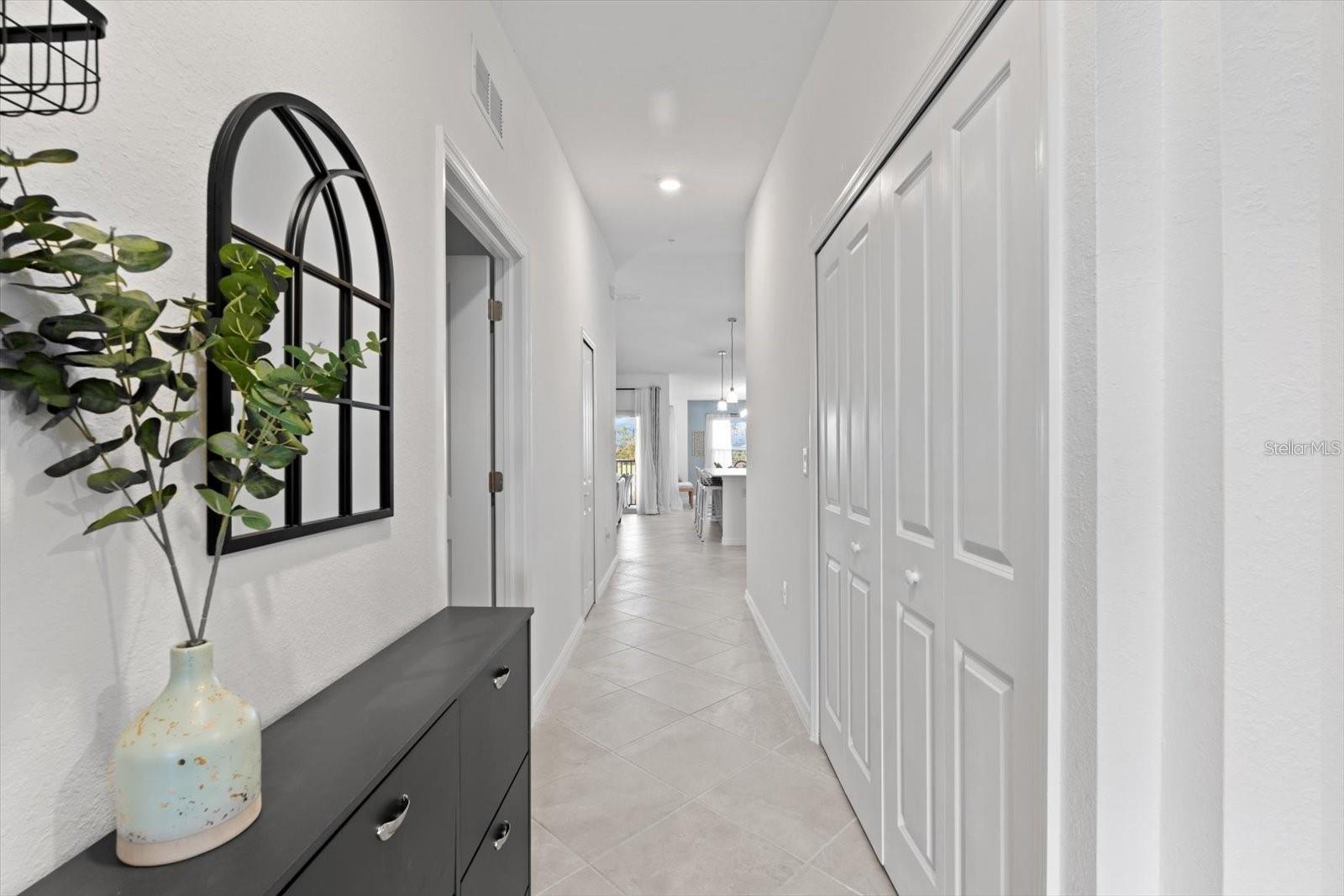 WELLEN PARK GOLF & COUNTRY CLUB - Residential Lease
