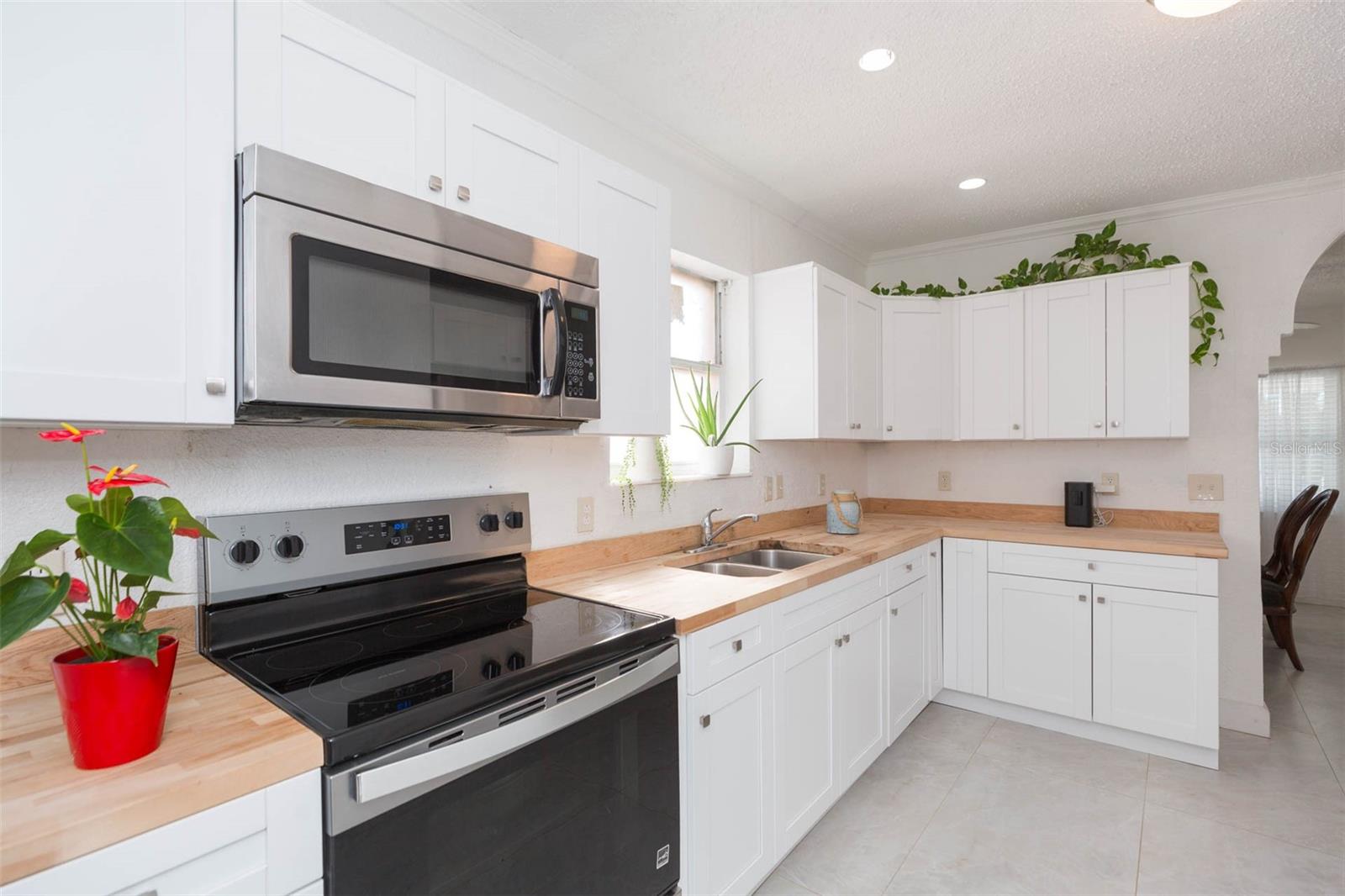 HOLLIDAY VILLAGE SEC 1 - Residential