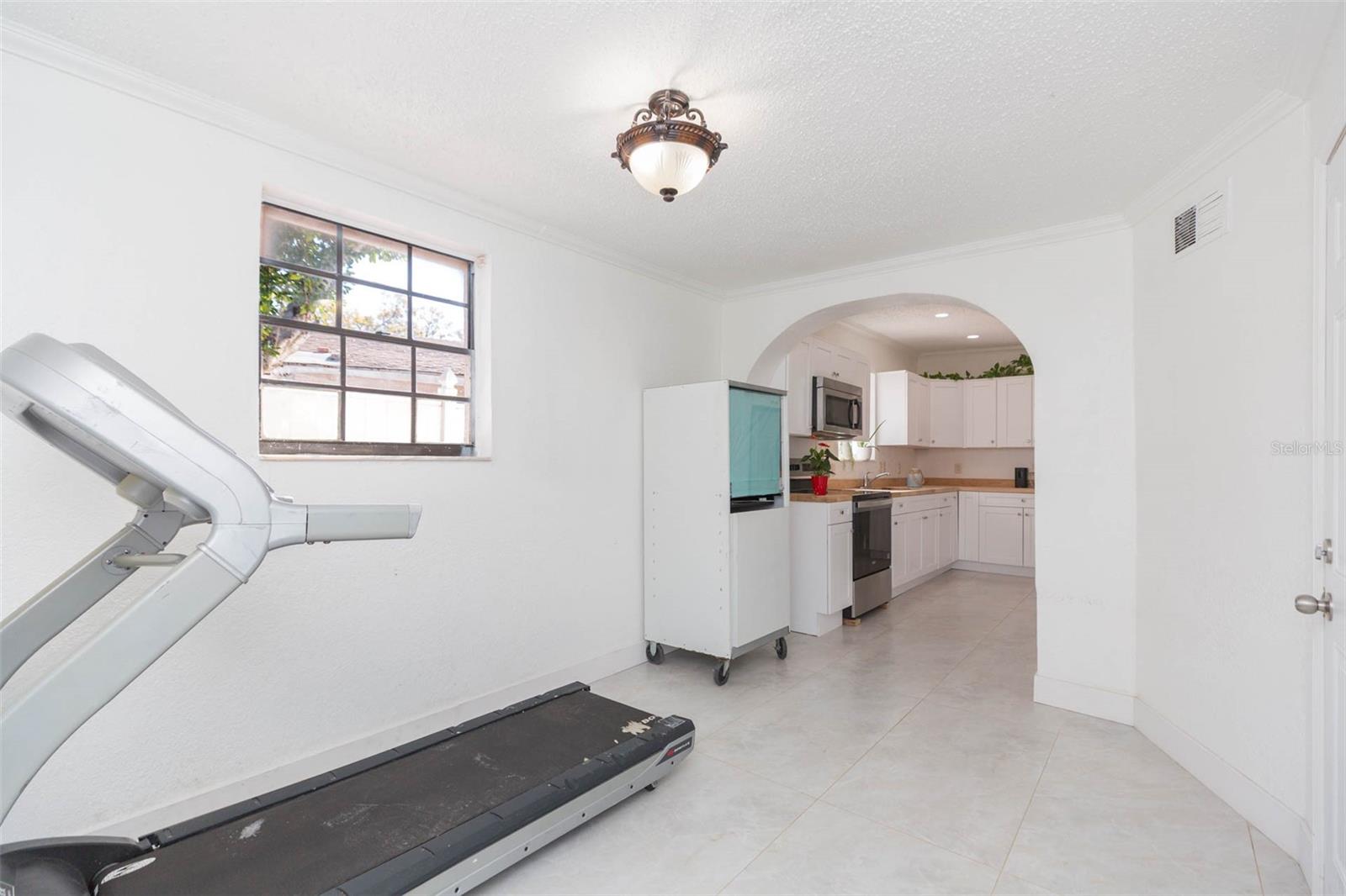 HOLLIDAY VILLAGE SEC 1 - Residential