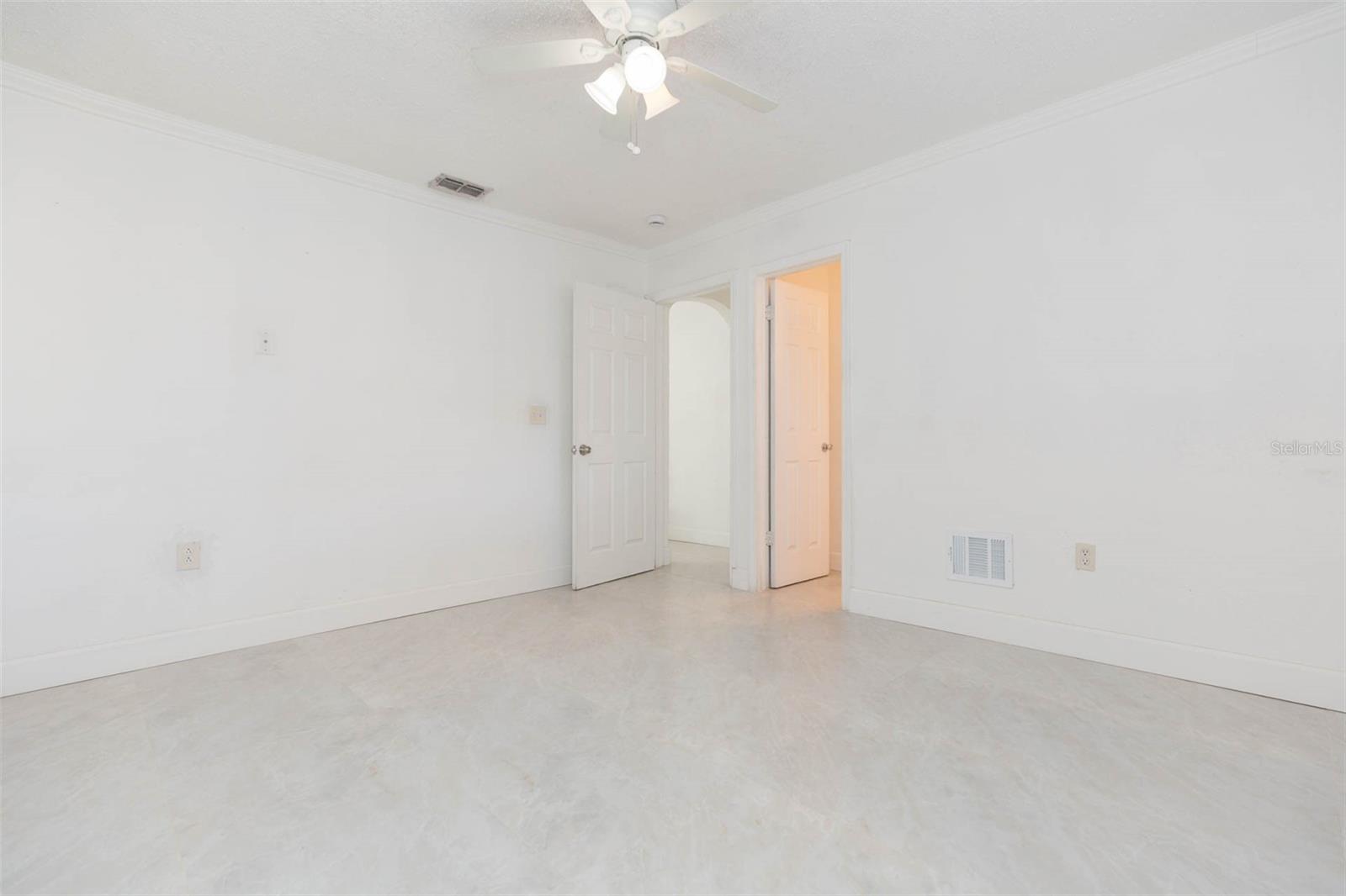 HOLLIDAY VILLAGE SEC 1 - Residential