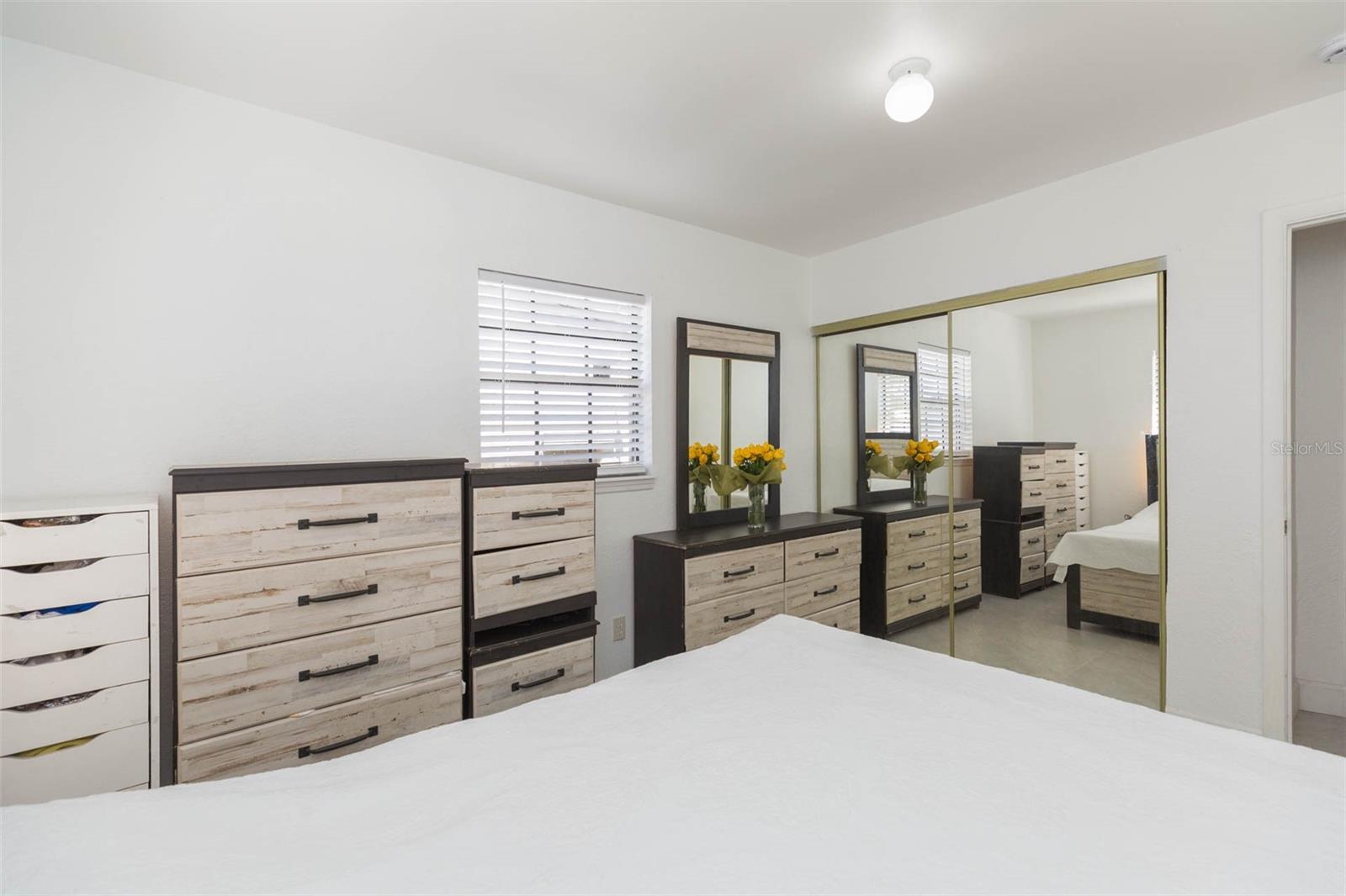 HOLLIDAY VILLAGE SEC 1 - Residential