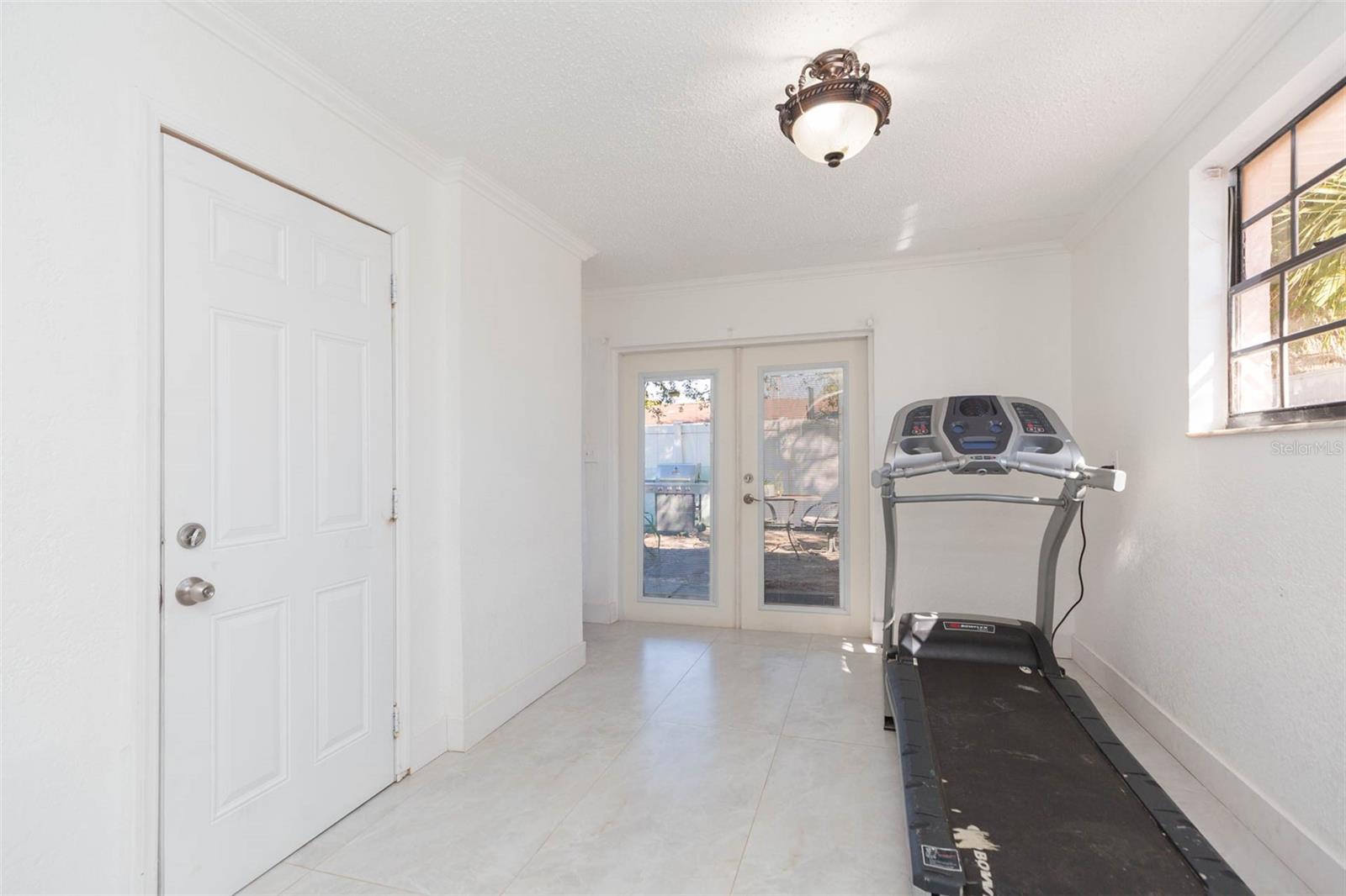 HOLLIDAY VILLAGE SEC 1 - Residential