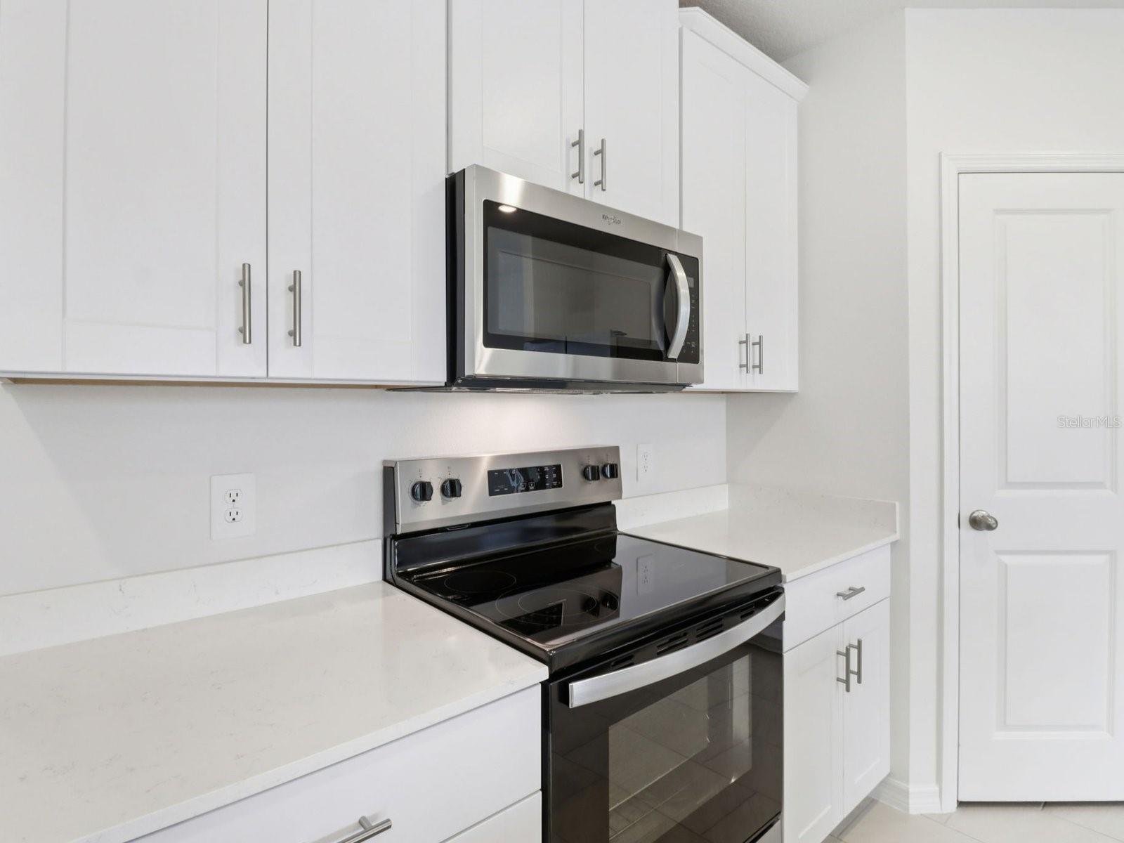 THE RESERVE AT HAMMOCK OAKS - Residential