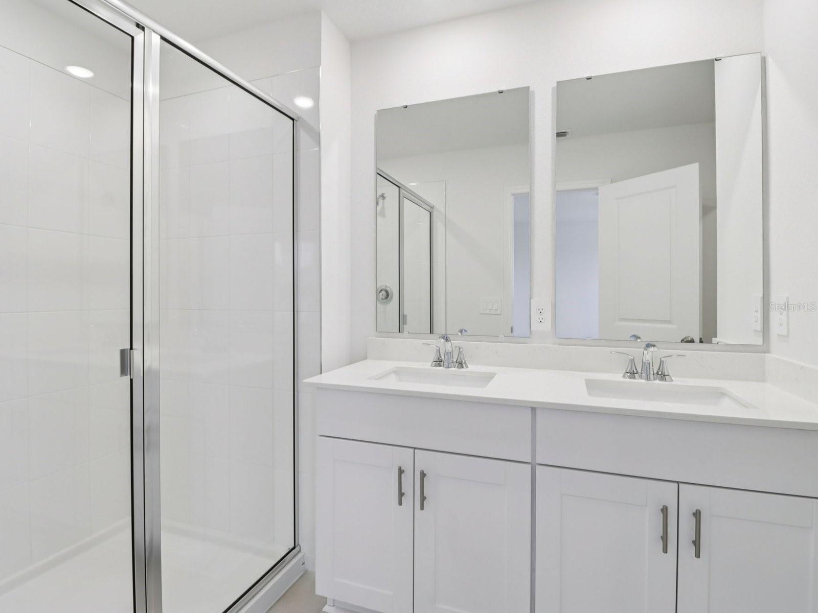 THE RESERVE AT HAMMOCK OAKS - Residential