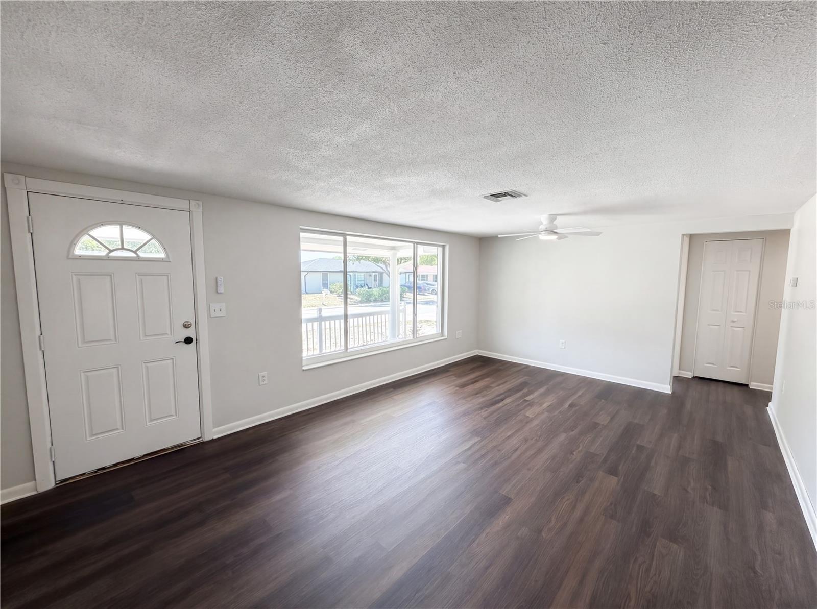 8929 STERLING LANE