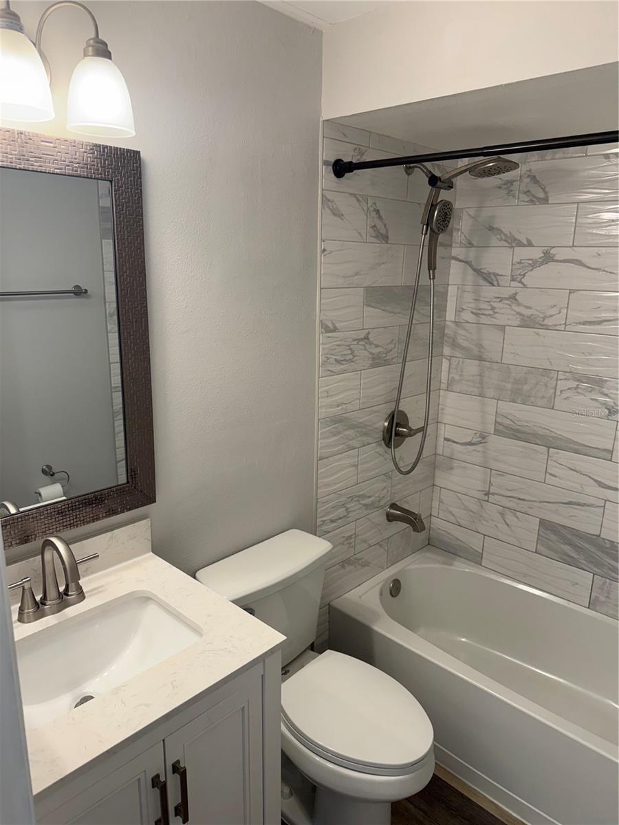 VILLAS AT COUNTRYSIDE THE - Residential