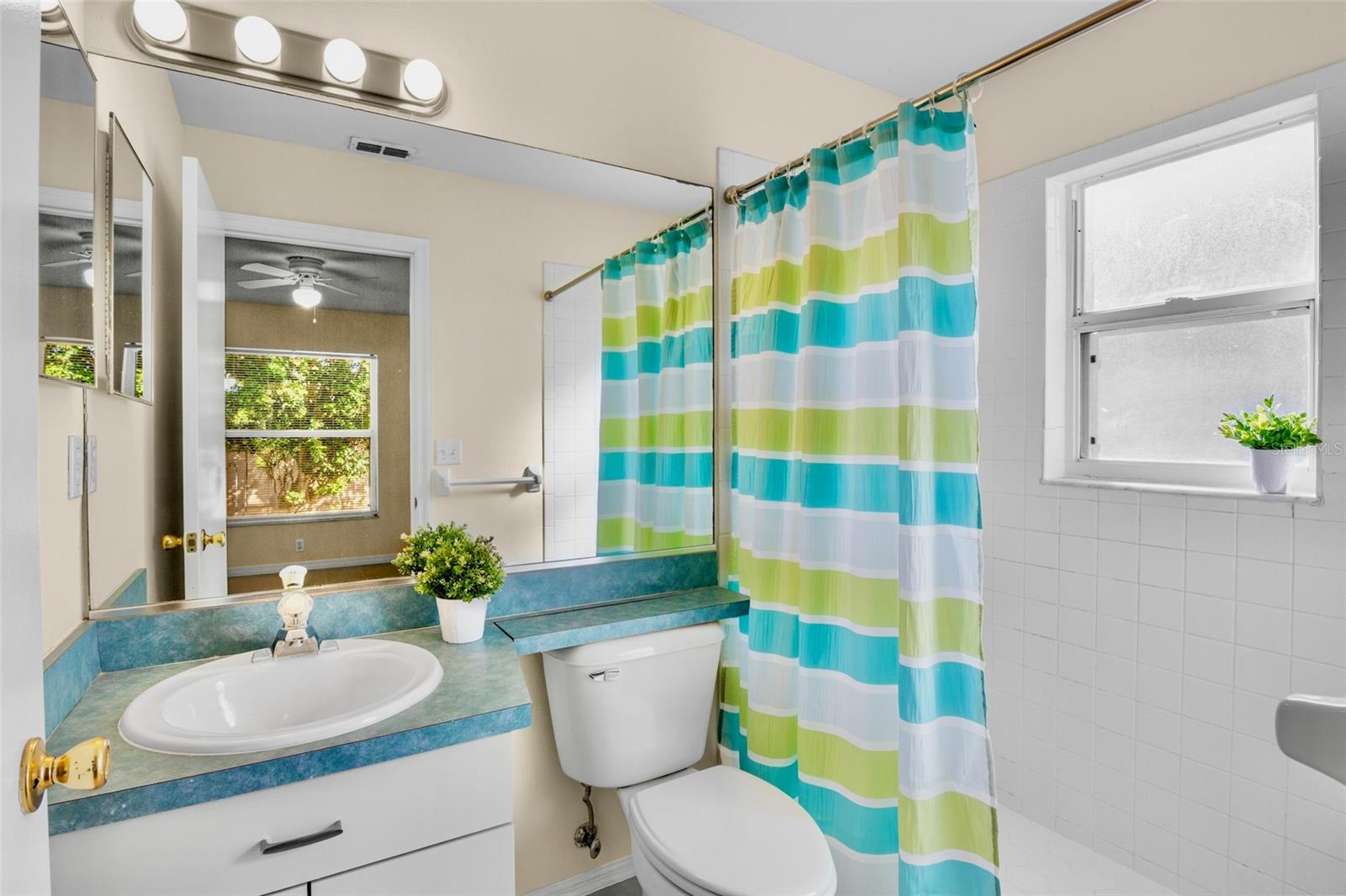 CORDOVA LAKES PH VII - Residential