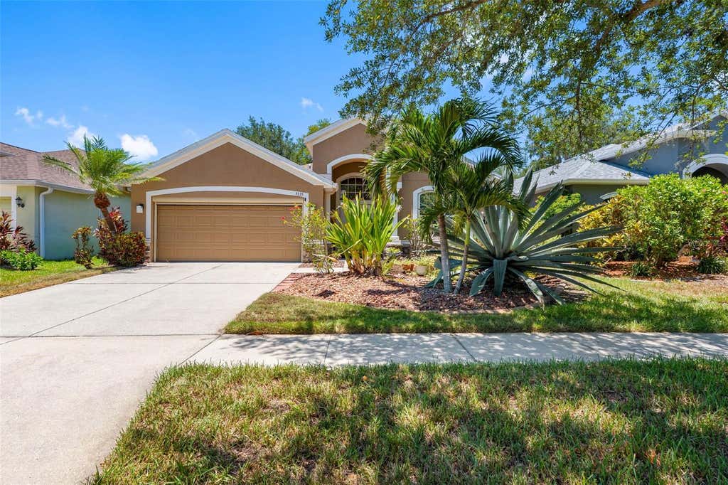 Photo of 5335 Clover Mist Drive, Apollo Beach, FL 33572 (MLS # TB8522880)