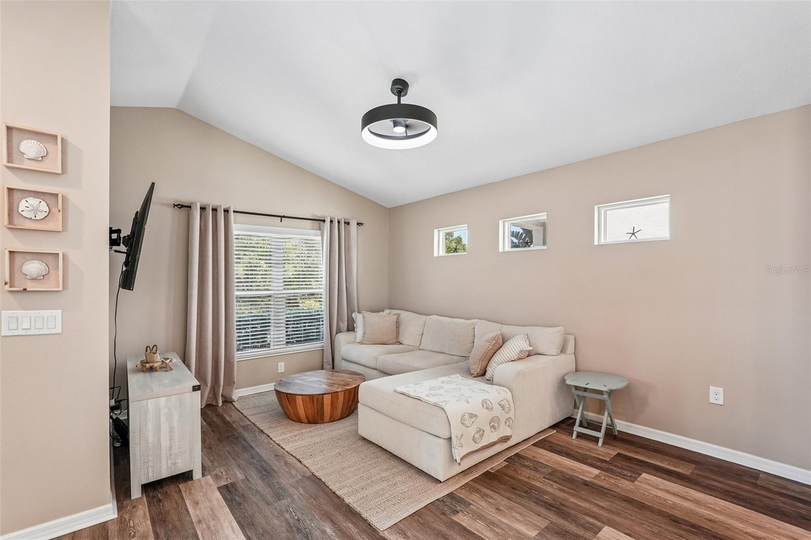 12630 SHIMMERING OAK CIRCLE, VENICE, FL, 34293 3 12630 SHIMMERING OAK CIRCLE