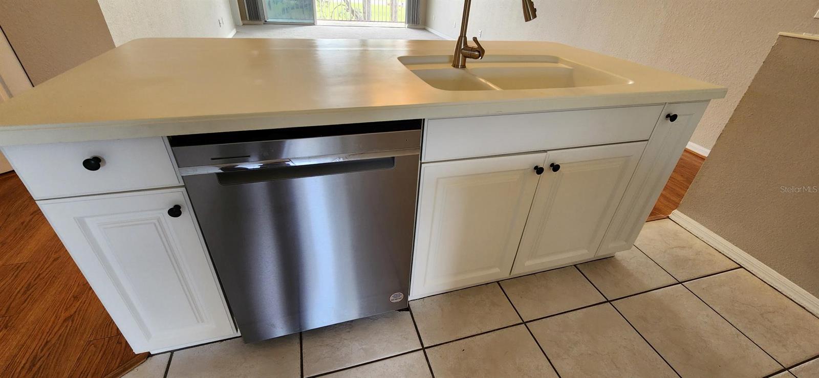 FAIRWAY GARDENS TARA - Residential Lease