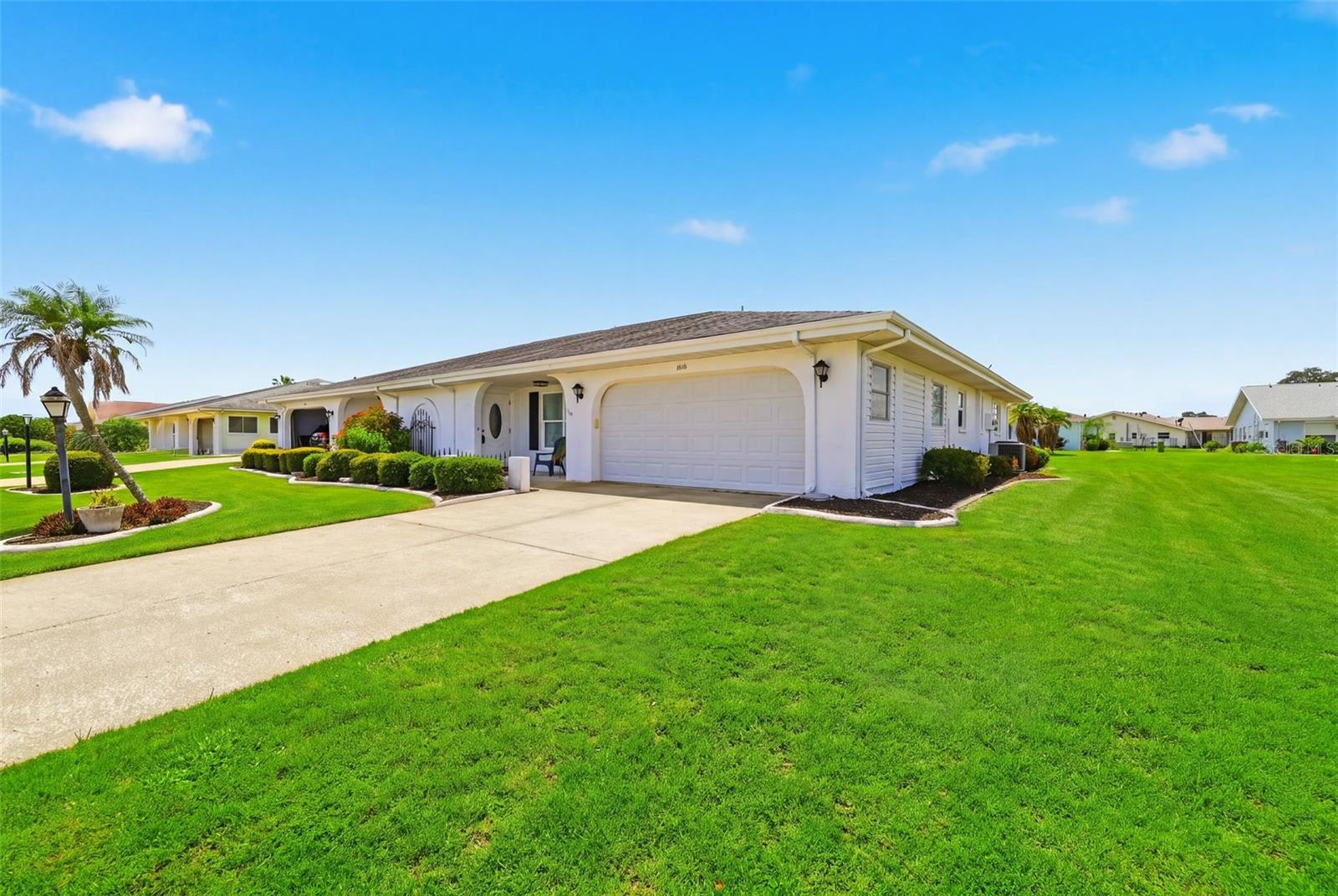 1616 BENTWOOD DRIVE - Photo 2