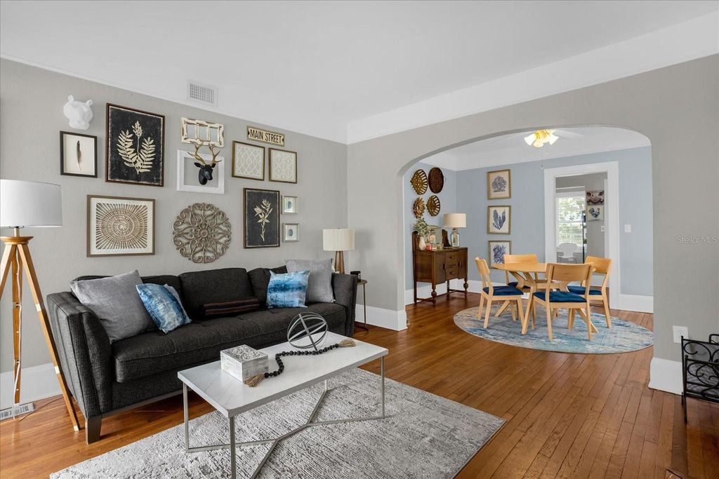 Photo of 711 Arlington Street, Orlando, FL 32805 (MLS # O6414566)