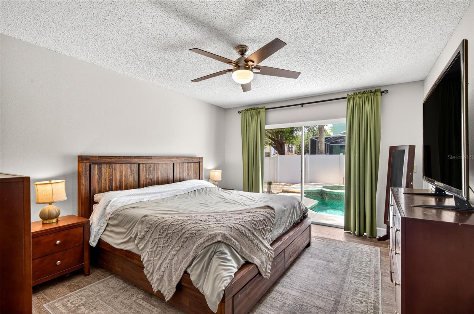 MEADOWBROOKE AT SUMMERFIELD UN - Residential
