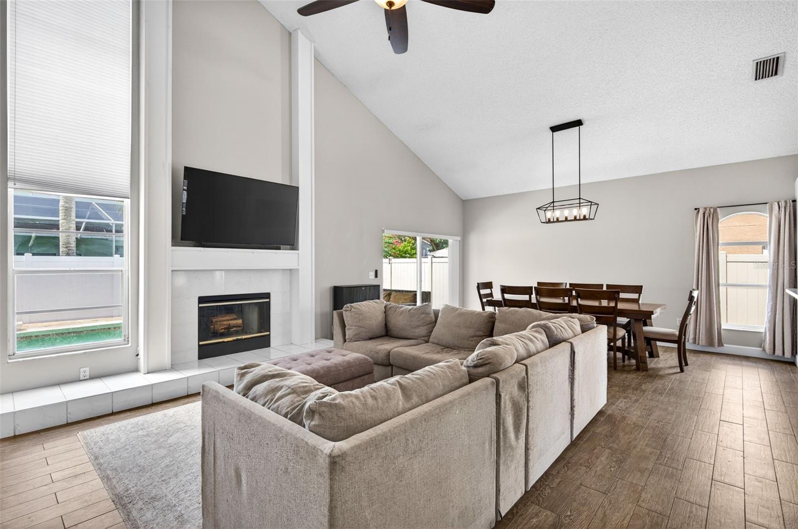 MEADOWBROOKE AT SUMMERFIELD UN - Residential