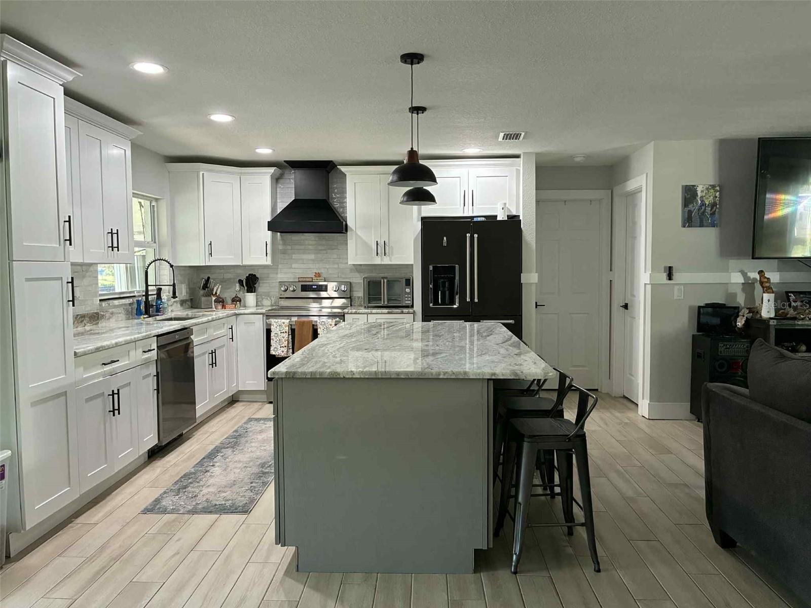 BUNTS PT UNREC SUB - Residential