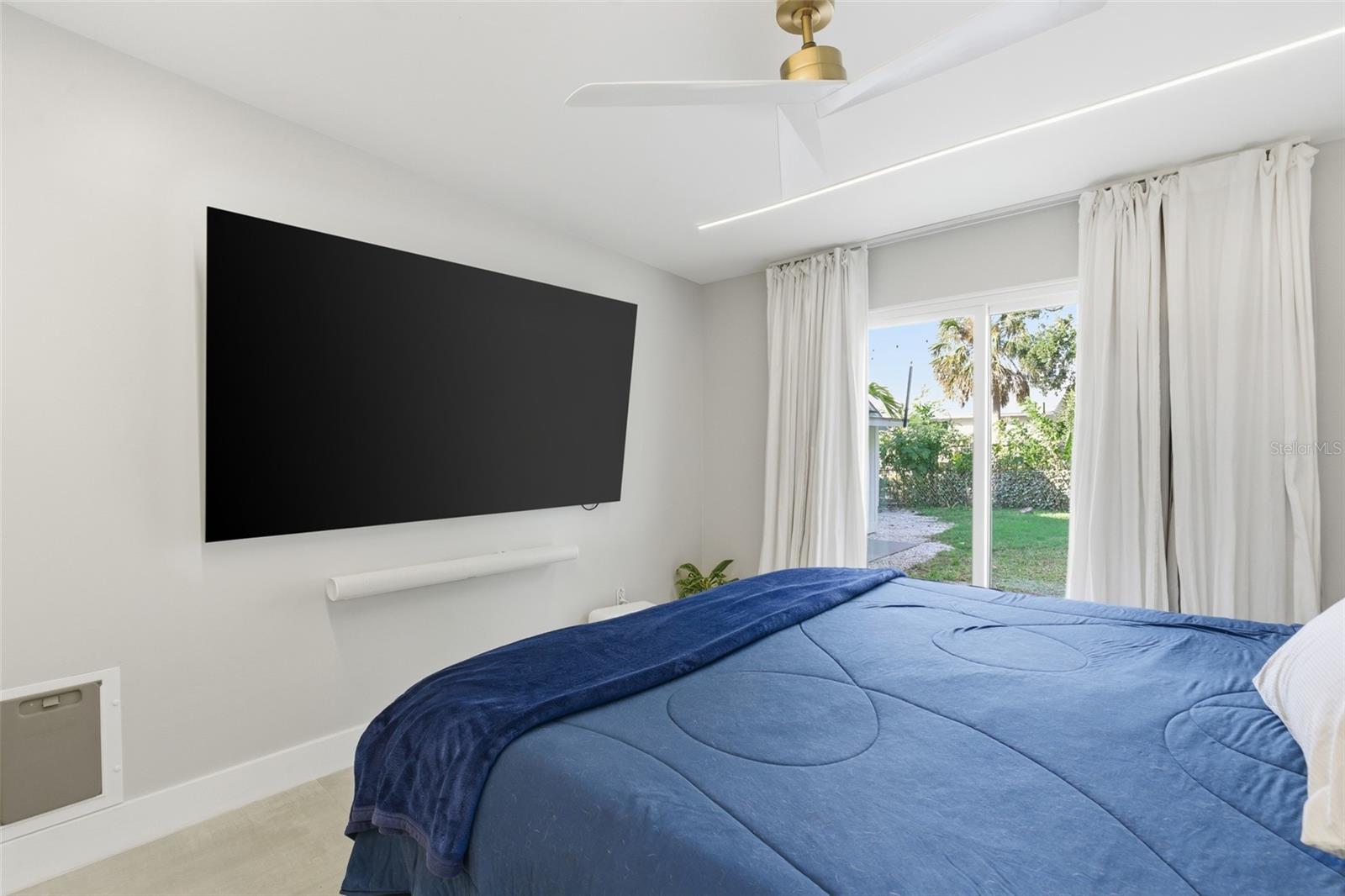 MANATEE GARDENS THIRD SEC - Residential