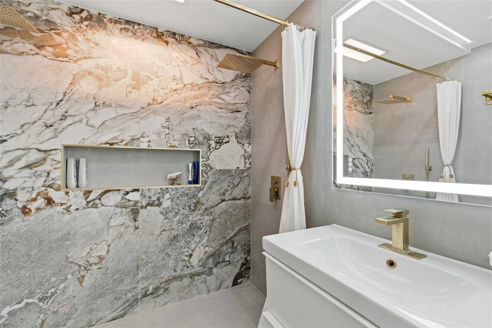 MANATEE GARDENS THIRD SEC - Residential