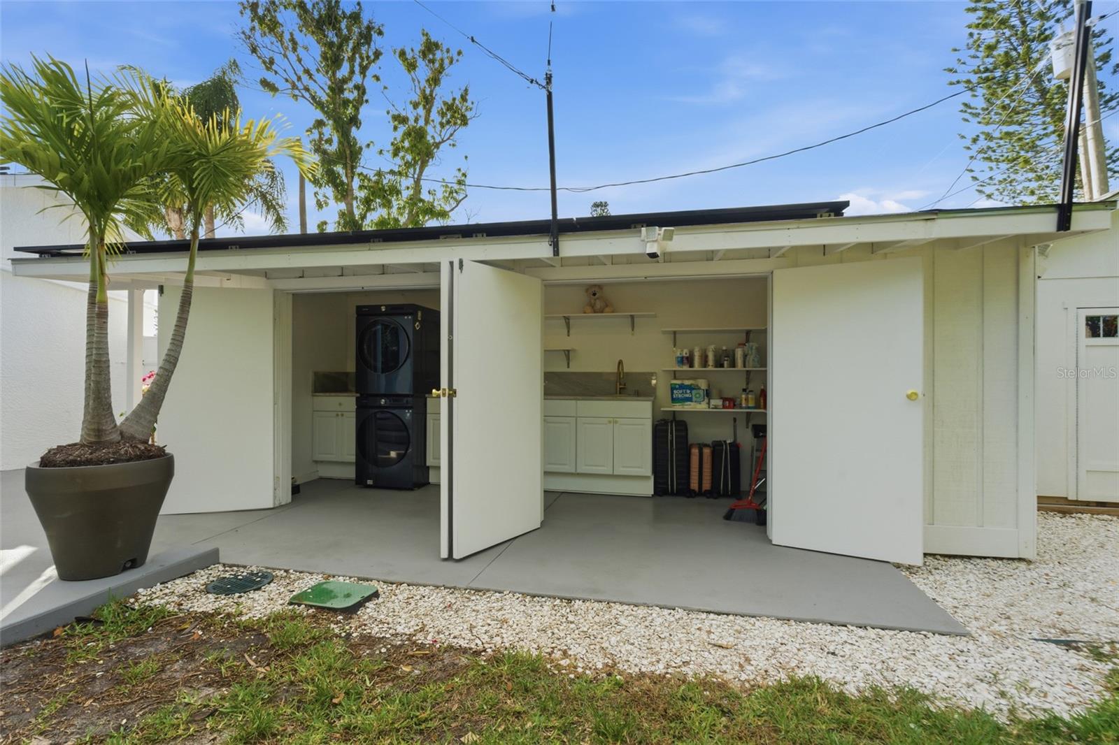 MANATEE GARDENS THIRD SEC - Residential