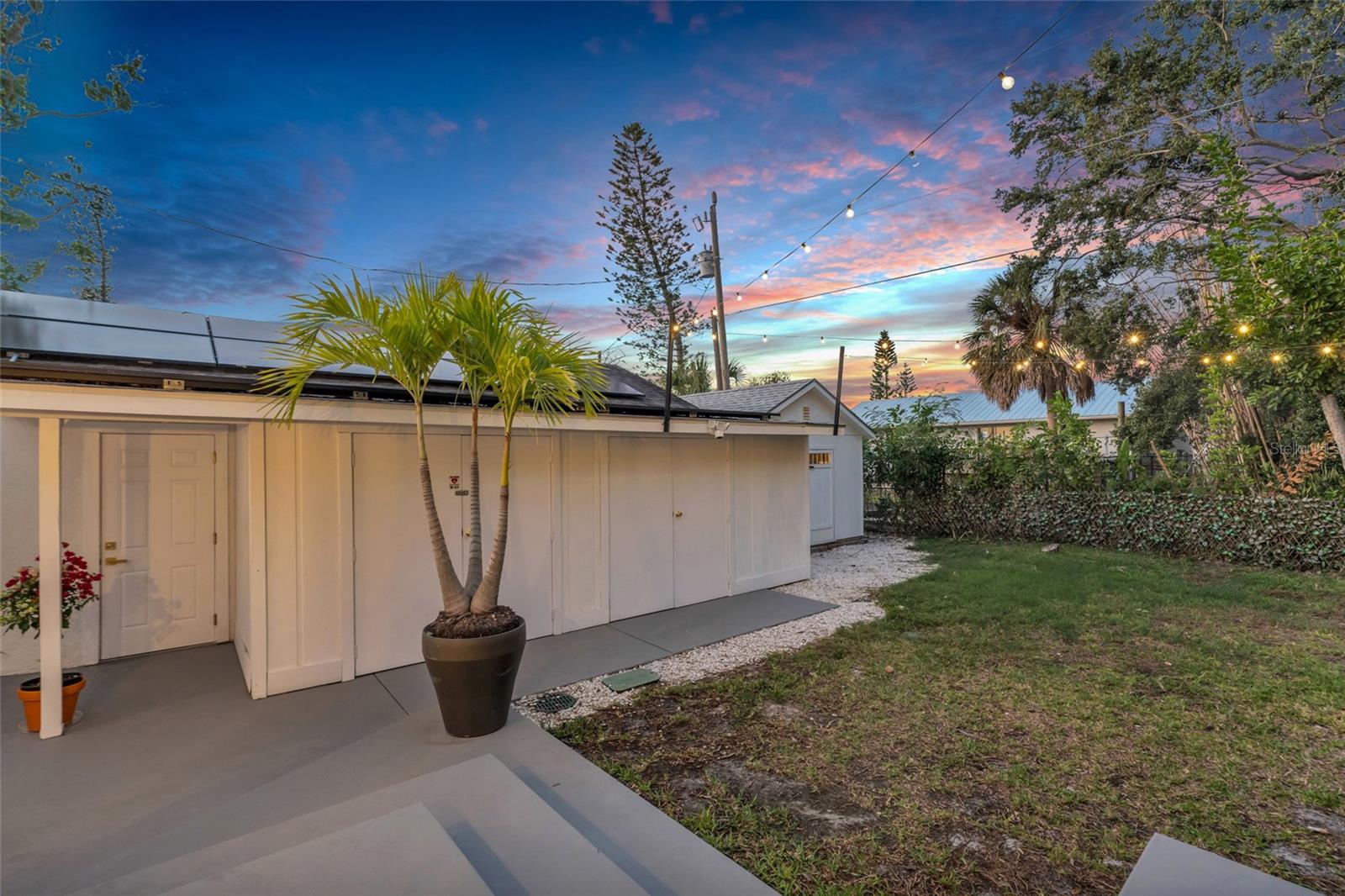 MANATEE GARDENS THIRD SEC - Residential