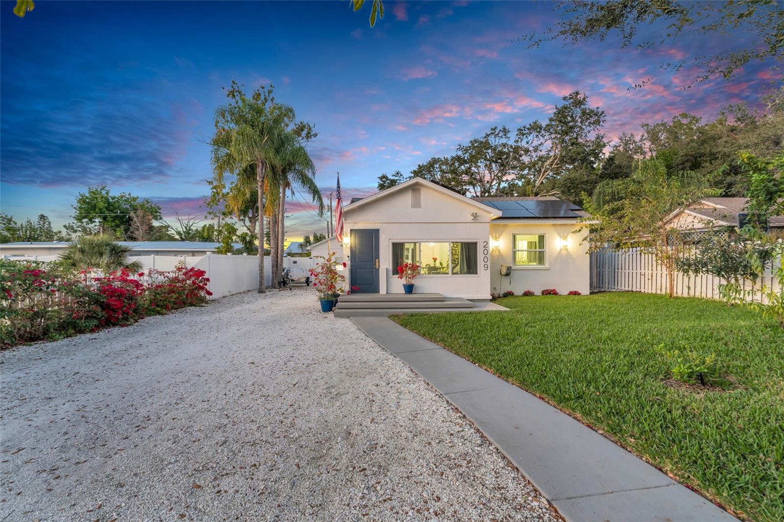 MANATEE GARDENS THIRD SEC - Residential