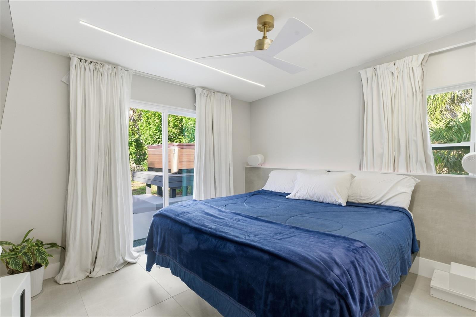 MANATEE GARDENS THIRD SEC - Residential