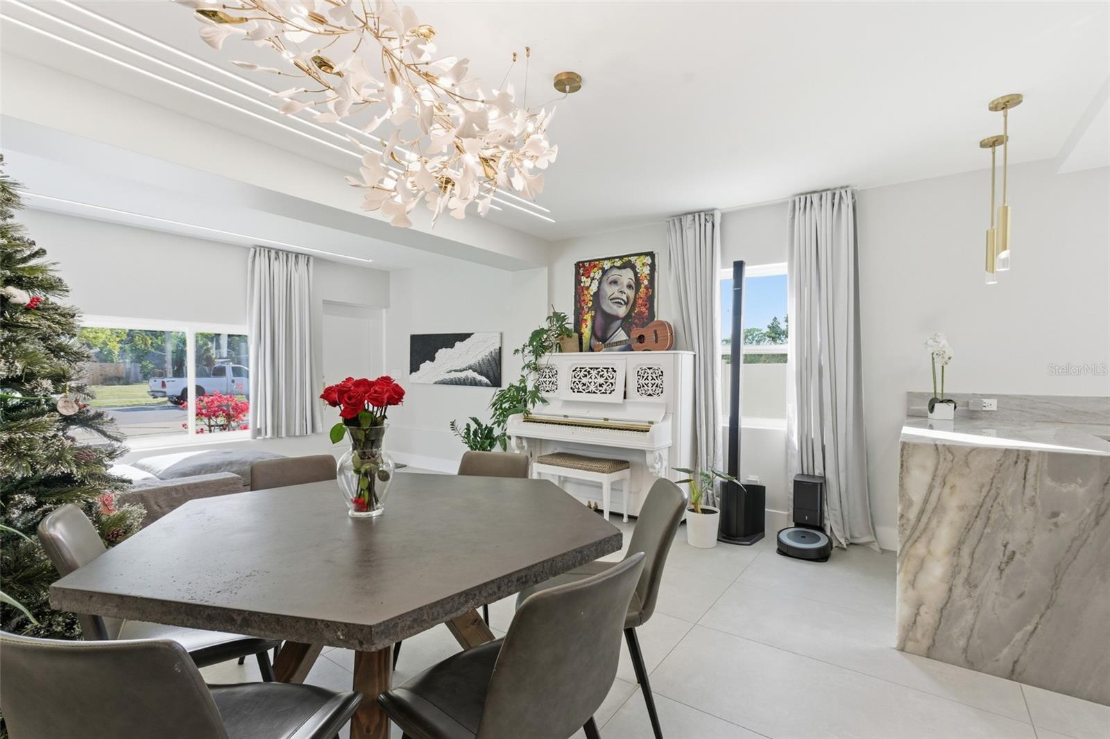 MANATEE GARDENS THIRD SEC - Residential