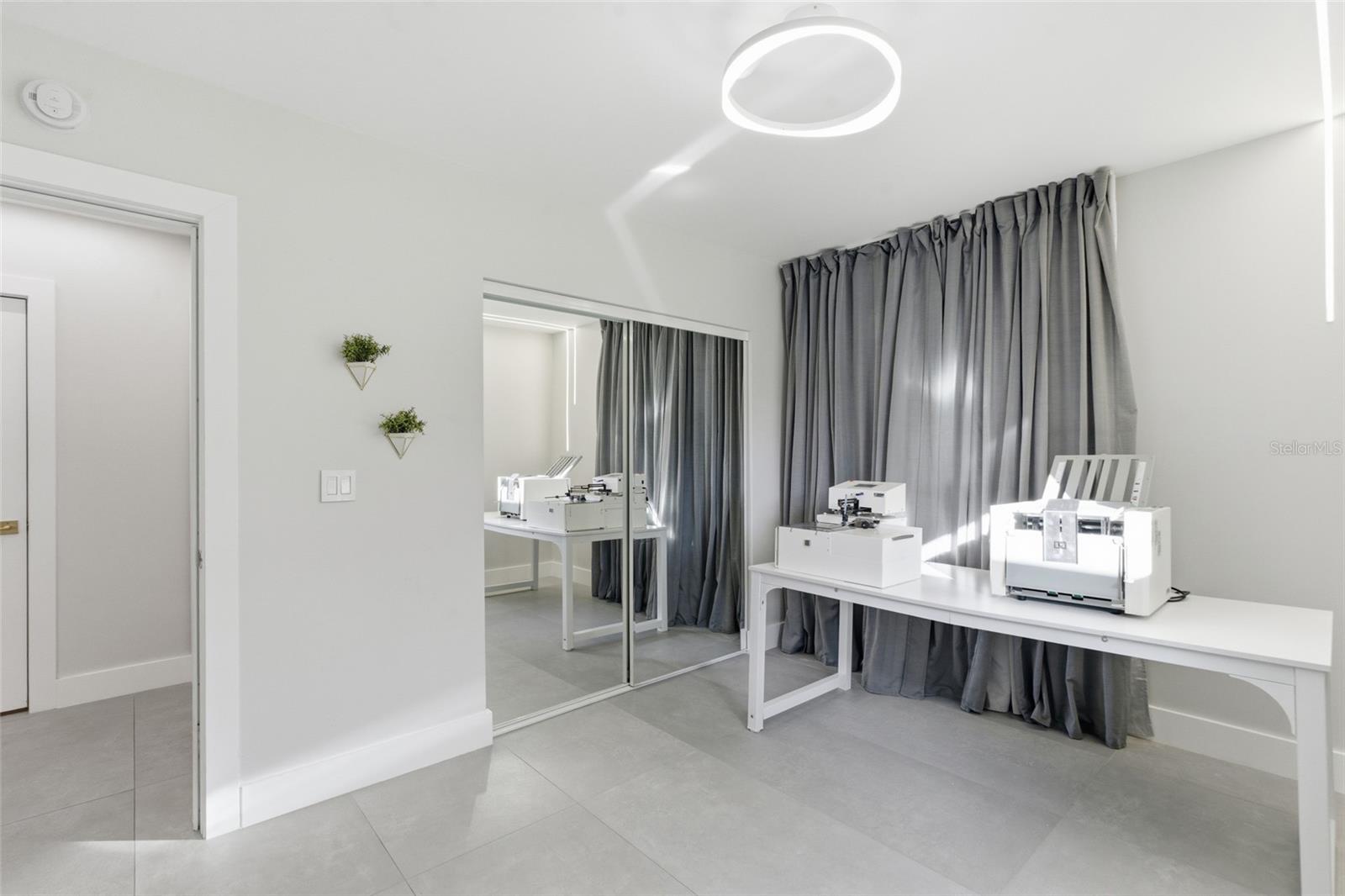 MANATEE GARDENS THIRD SEC - Residential