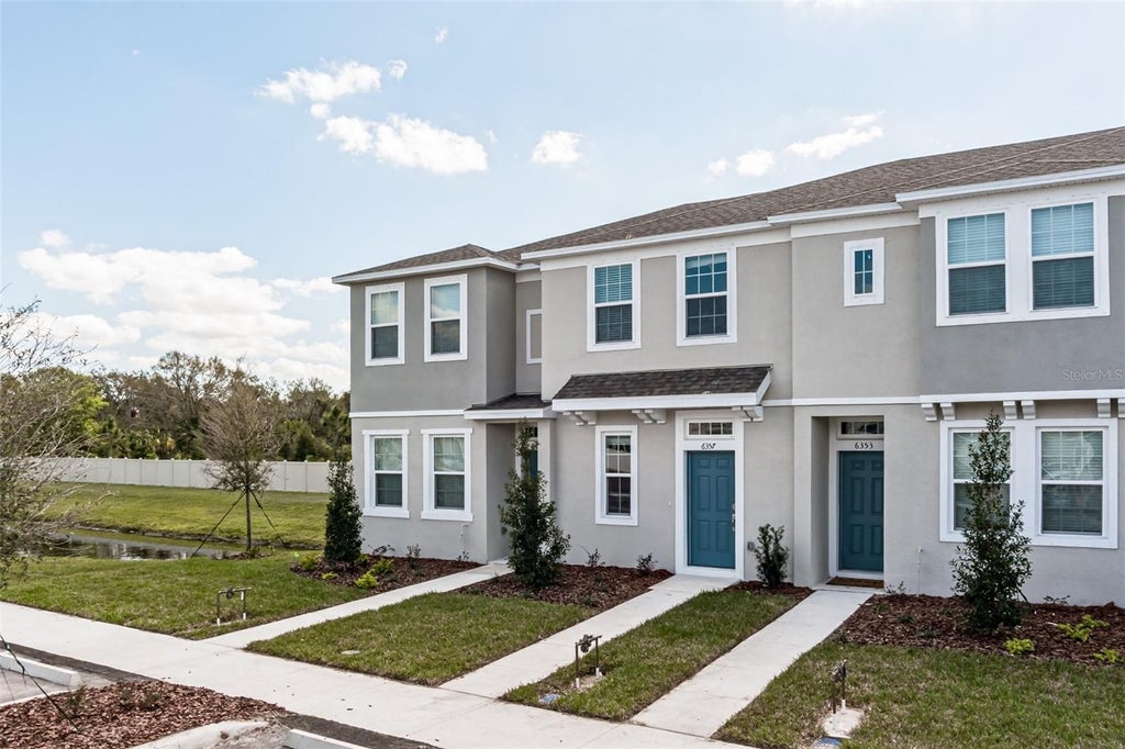 Photo of 6357 Fairmont Lane, Palmetto, FL 34221 (MLS # A4704466)