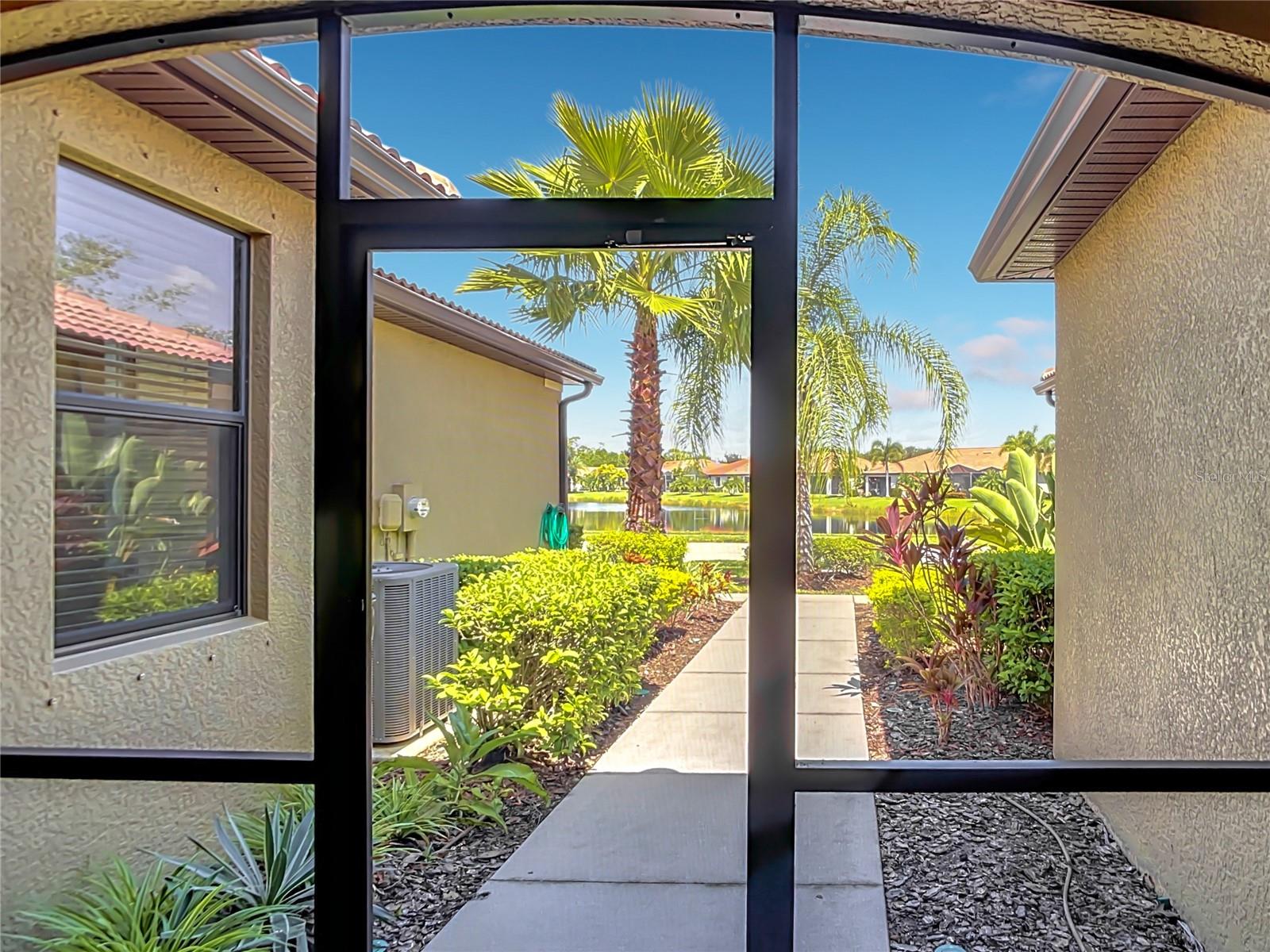 2590 OSWEGO DRIVE, NORTH PORT, FL, 34289 4 2590 OSWEGO DRIVE