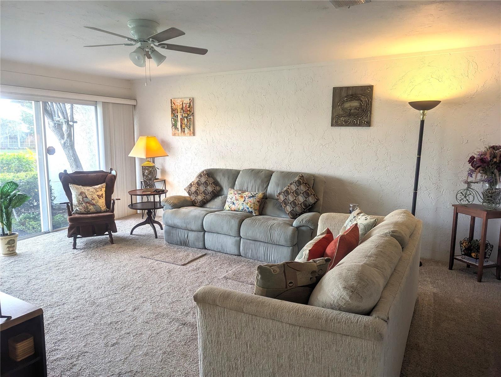 CRESTWOOD VILLAS - Residential Lease