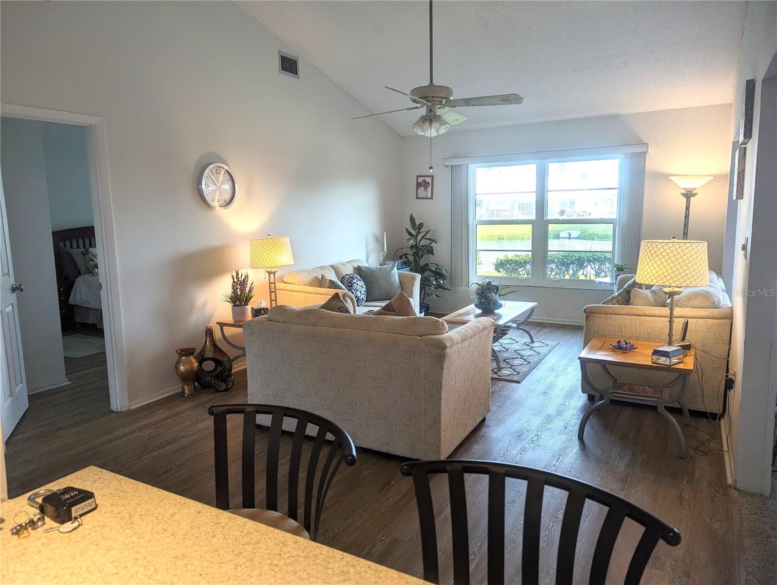 CRESTWOOD VILLAS - Residential Lease