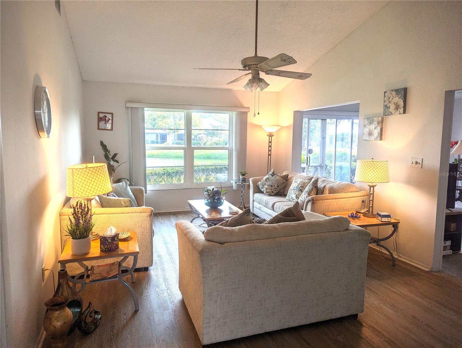 CRESTWOOD VILLAS - Residential Lease