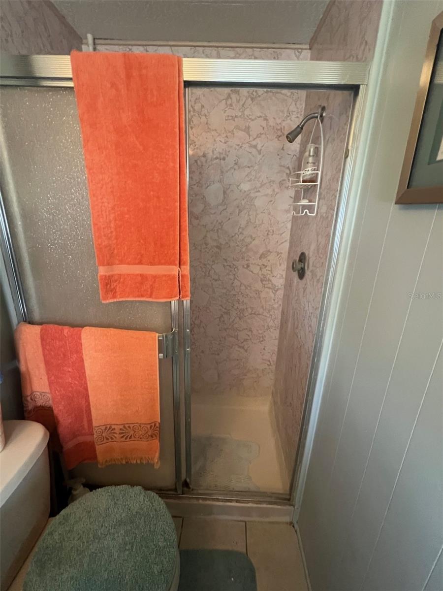 FOUR SEASONS ESTATE RESIDENT OWNED COMMUNITY INC - Residential