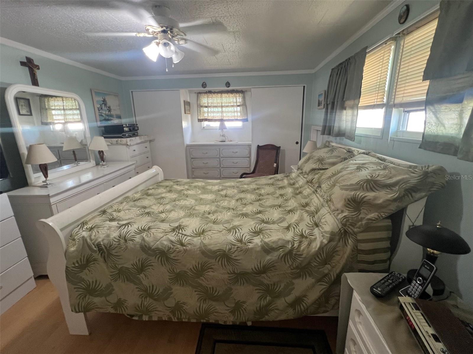 FOUR SEASONS ESTATE RESIDENT OWNED COMMUNITY INC - Residential