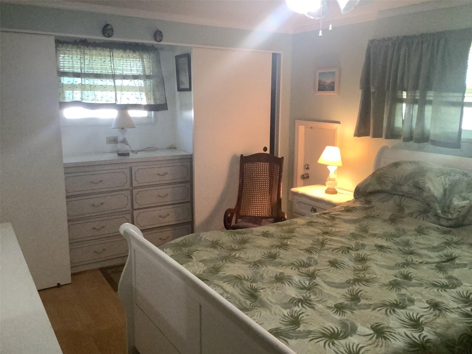 FOUR SEASONS ESTATE RESIDENT OWNED COMMUNITY INC - Residential