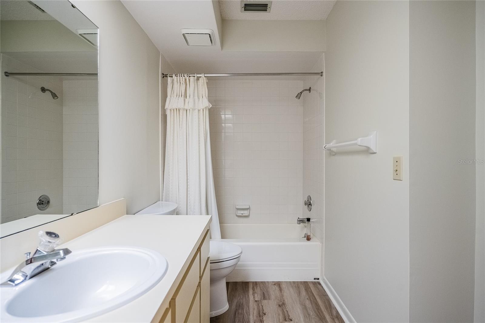 CYPRESS LANDING PH 01 - Residential